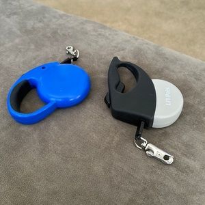 Retractable leashes